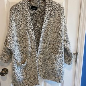 Zara Oversized Cardigan Black White Boucle Soft